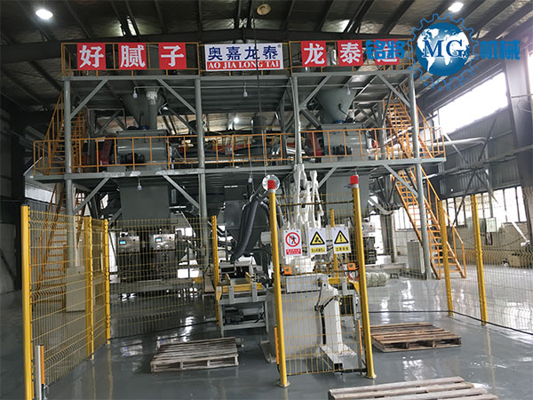 使用膩?zhàn)臃墼O(shè)備遇到這些，請(qǐng)及時(shí)聯(lián)系技術(shù)人員